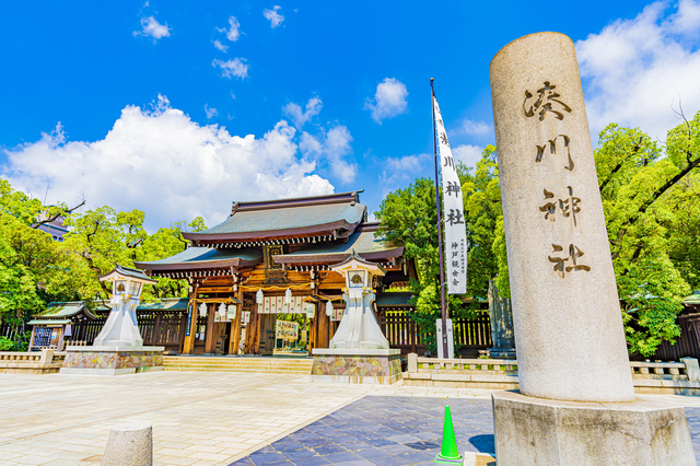 湊川神社